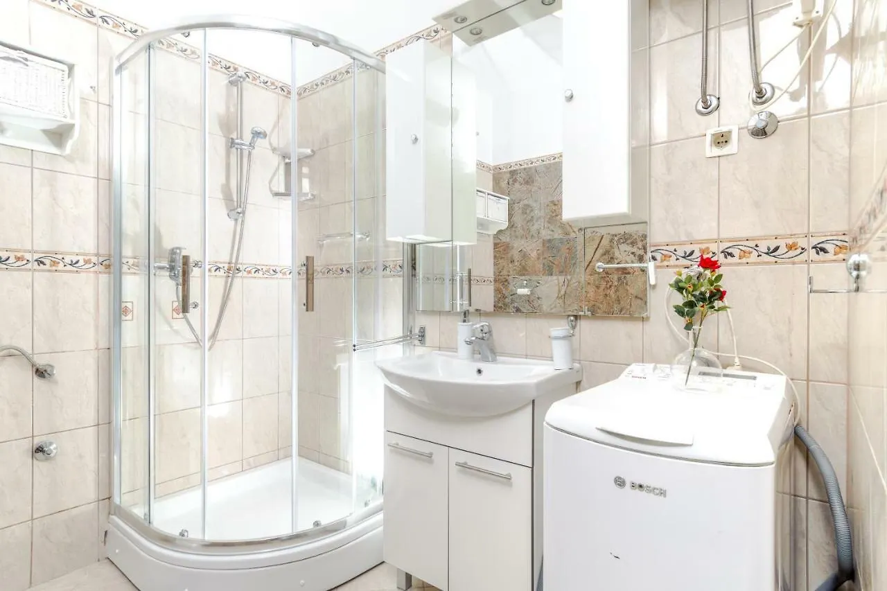 Apartment Yean Kaštela